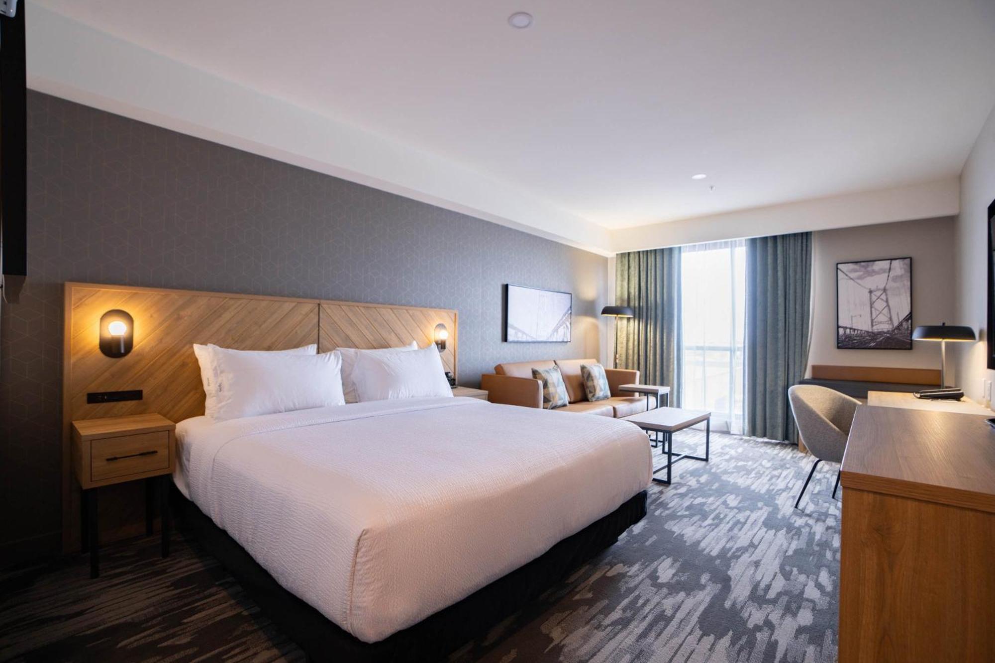 Sandman Signature Winnipeg Airport Hotel & Suites Ngoại thất bức ảnh